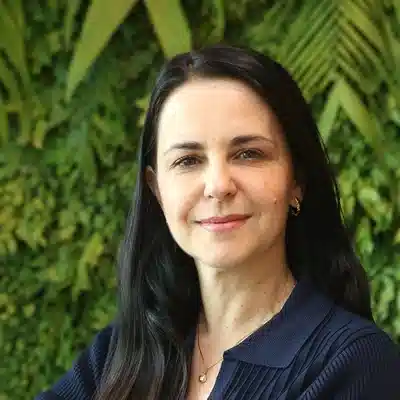 Andreia Paterniani 