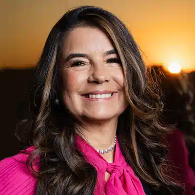 Claudia Wharton