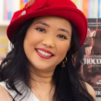 Lucy Mari Tabuti 