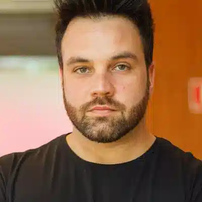 Renan Guccione Moreira