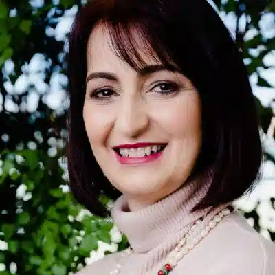 Ângela Assis